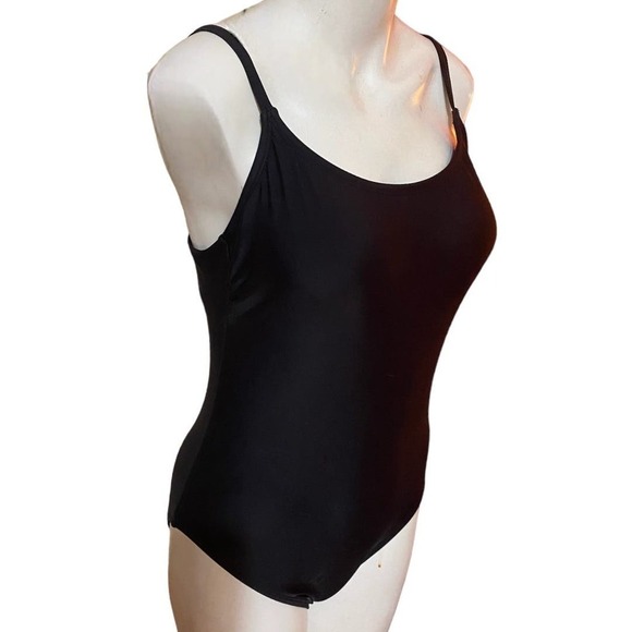Hurley Women’s One-Piece Swimsuit Size M fits like a size 6 - Picture 3 of 7
